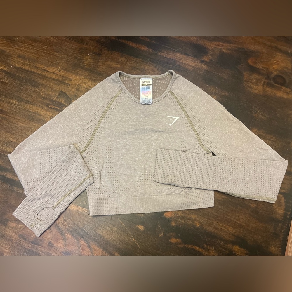 Gymshark vital crop top size small